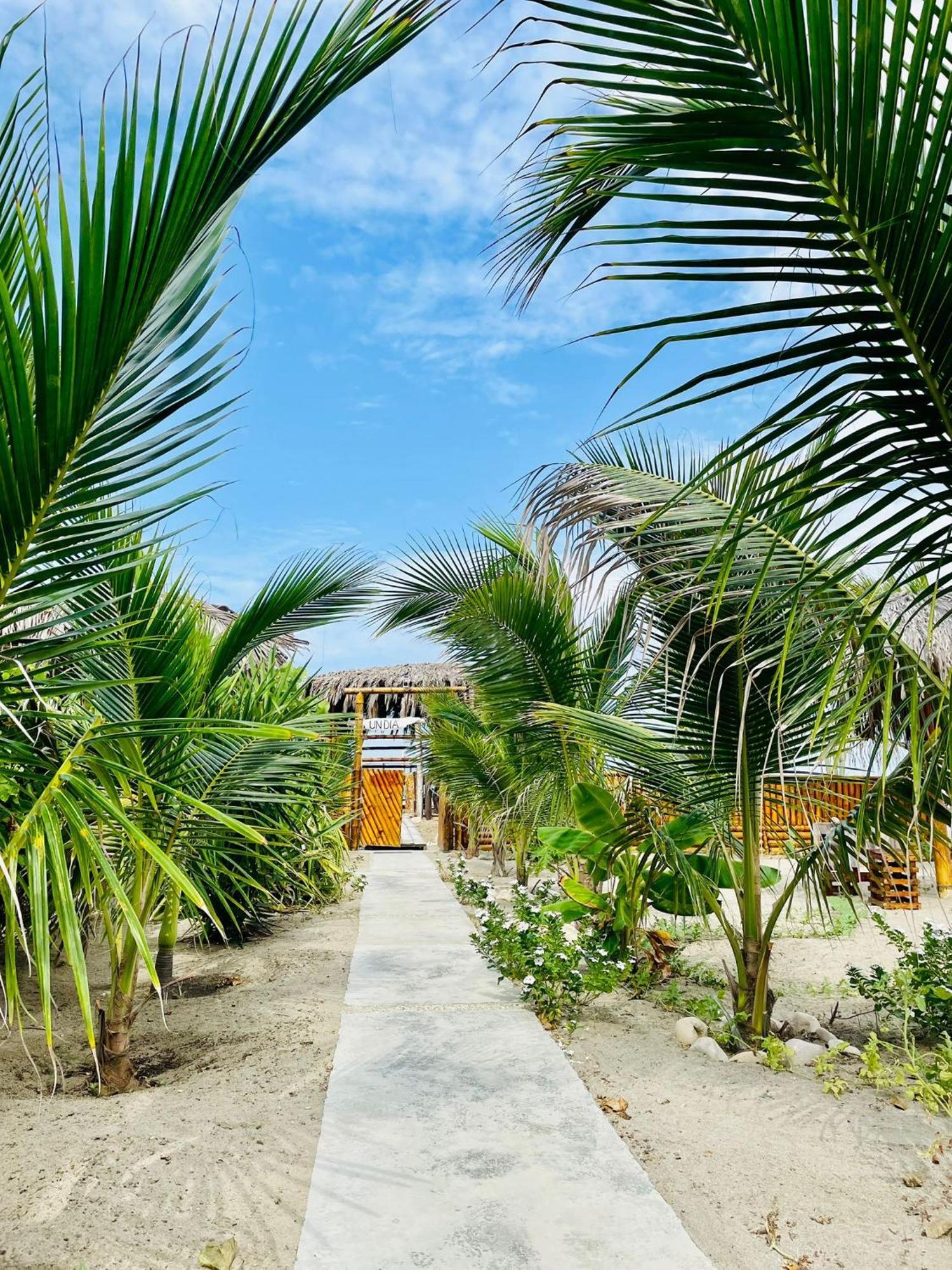 Un Dia Boutique Resort Playas Ngoại thất bức ảnh